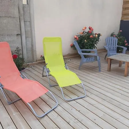 Apartment - Entierement Neuf A 100 Metres De La