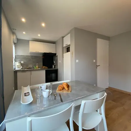 - Entierement Neuf A 100 Metres De La Apartman *